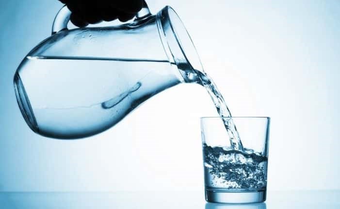 فوائد شرب الماء قبل النوم!
